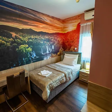 Oasis Motel