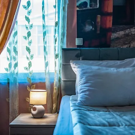 Oasis モーテル Gnojnice