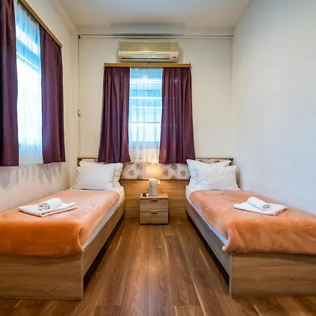 Motel Oasis 3*